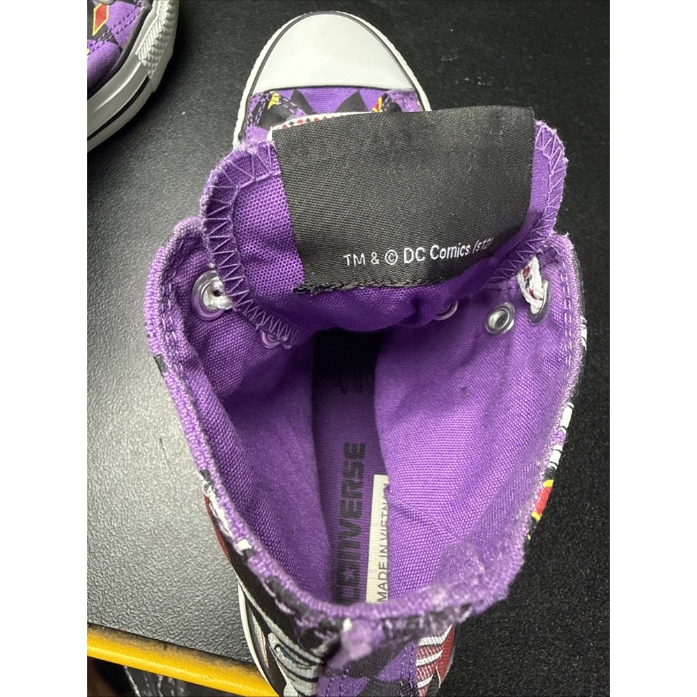 Converse Harley Quinn DC Comics Chuck Taylor Shoes Women's Size 10 Men 8 - Picture 10 of 11